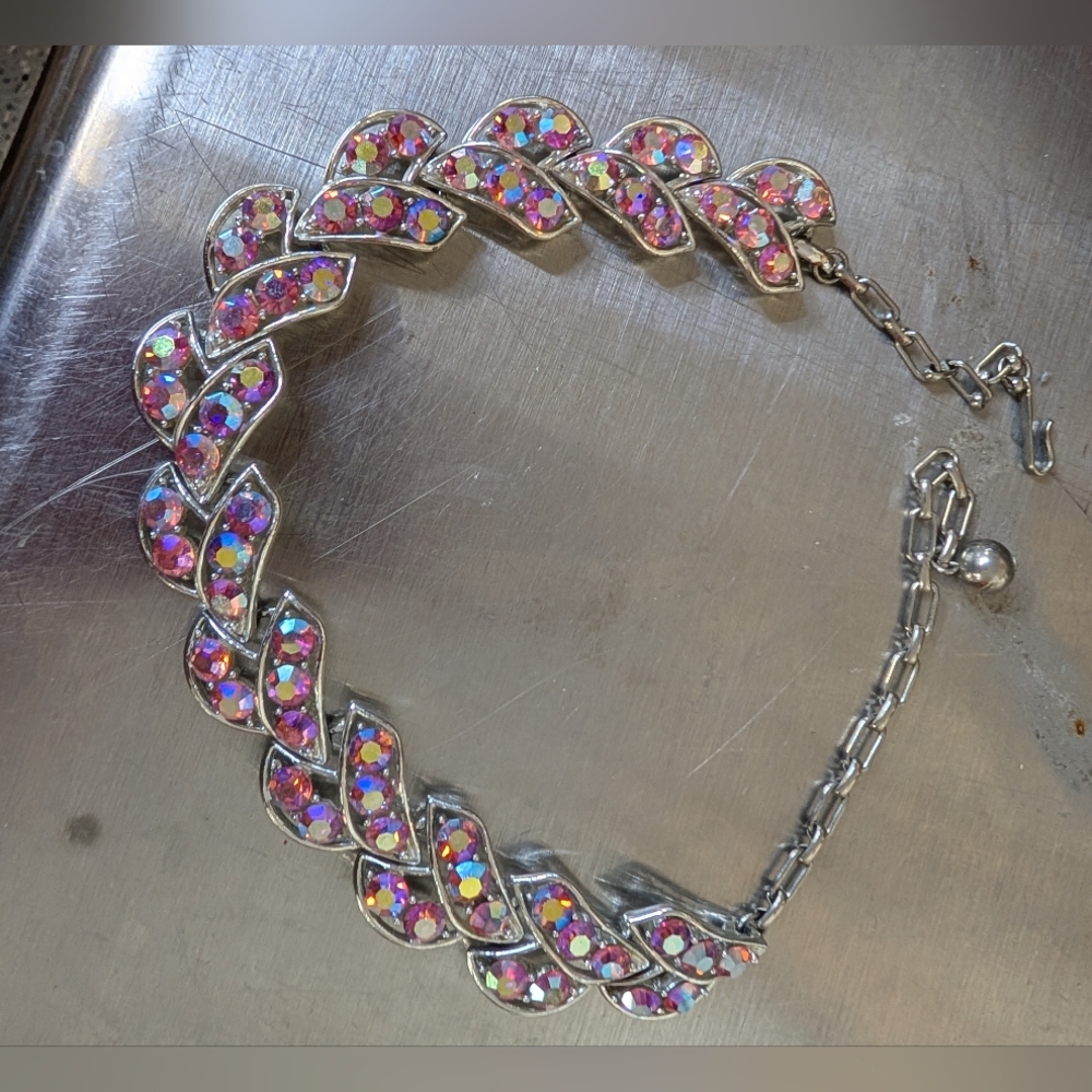 Vintage Necklace Pink Rhinestone  Silver Chain 1960s Fabulous Sparkle - Picture 2 of 3